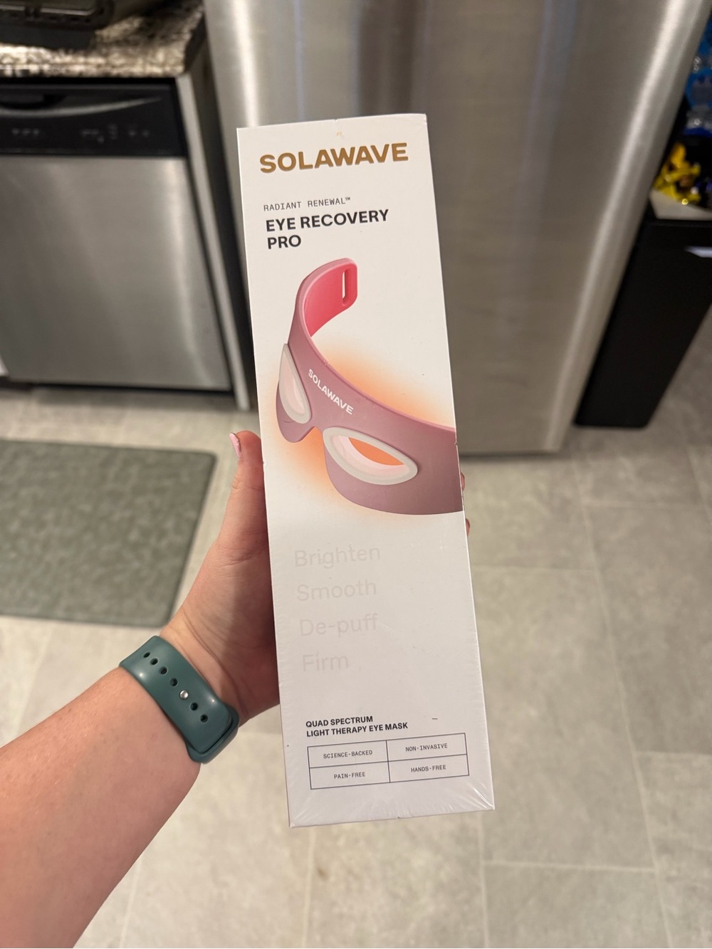 SOLAWAVE Pink LED Eye Mask for Revitalizing Skincare